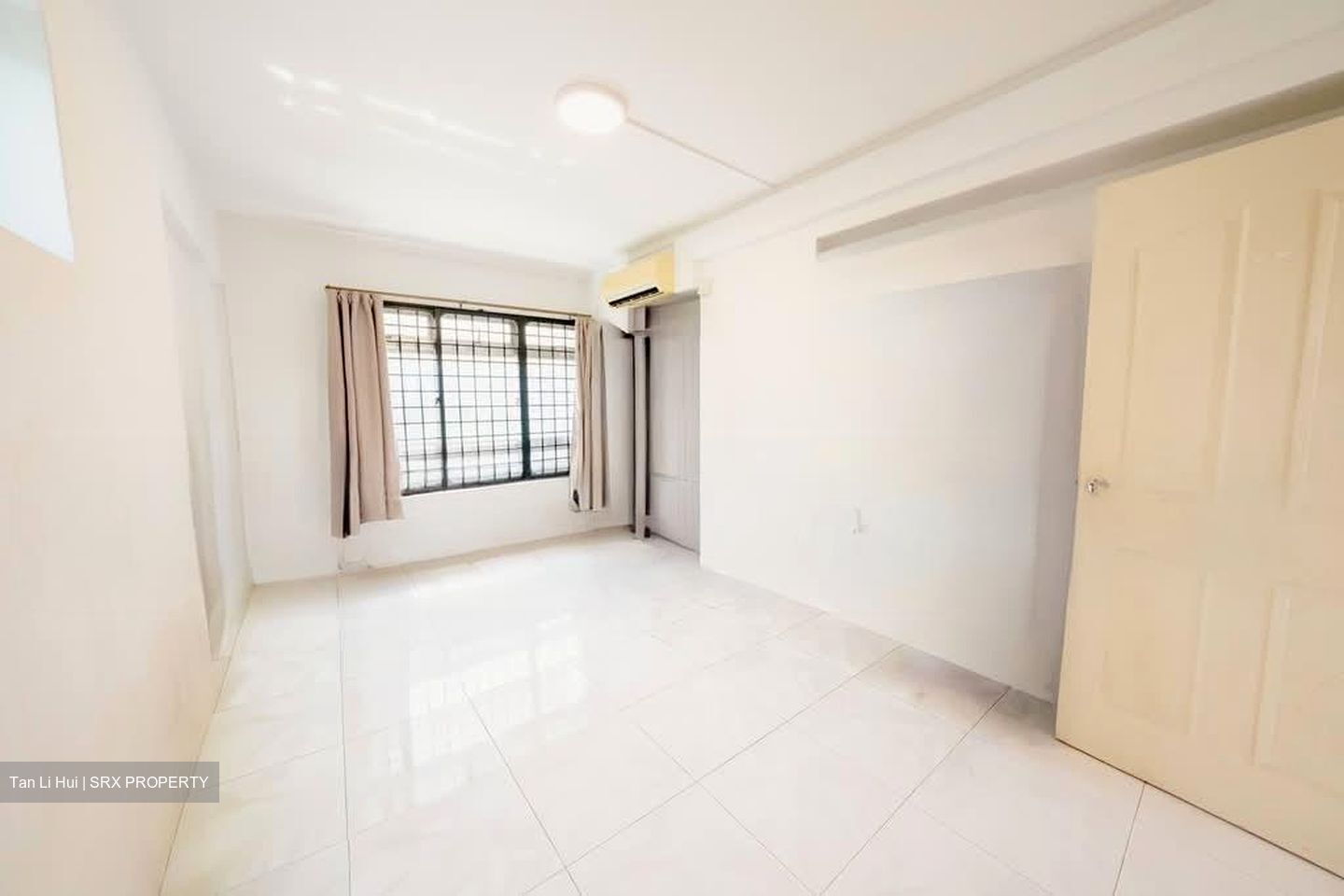 Blk 581 Pasir Ris Street 53 (Pasir Ris), HDB Executive #597039201